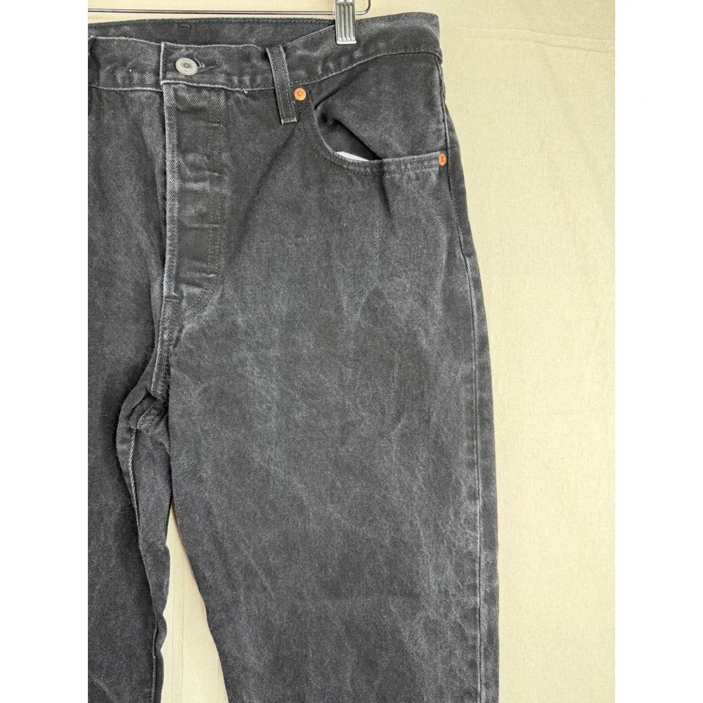 Levi's 501 Men's 90's Button Fly Jeans size 33X30 Black